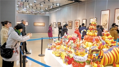 “读布中原--2019年第五届河南民间艺术展”开幕