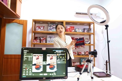 匠心传古韵 螺钿焕新生!青岛西海岸新区螺钿漆器工艺品入选“山东手造·优选100”