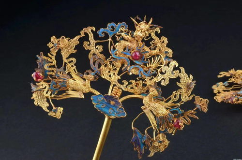 古代首饰工艺中的瑰宝 琉璃、珐琅与螺钿的艺术与文化